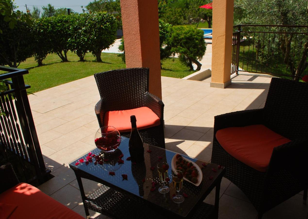Villa Dorina Barban Екстер'єр фото
