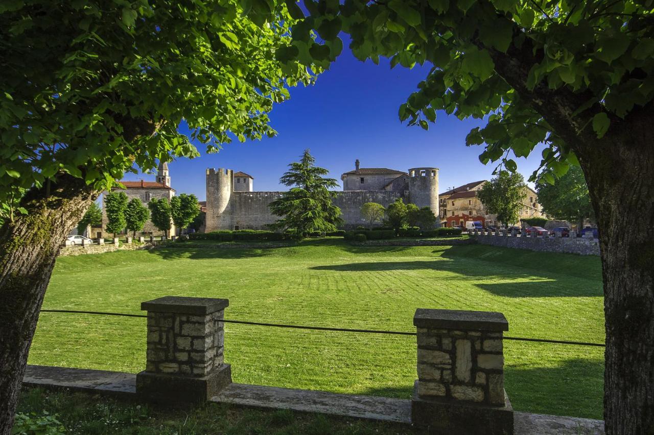Villa Dorina Barban Екстер'єр фото