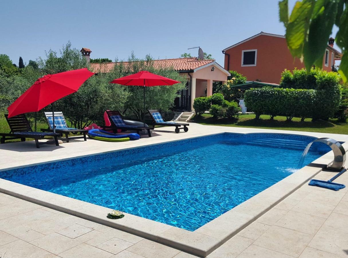 Villa Dorina Barban Екстер'єр фото